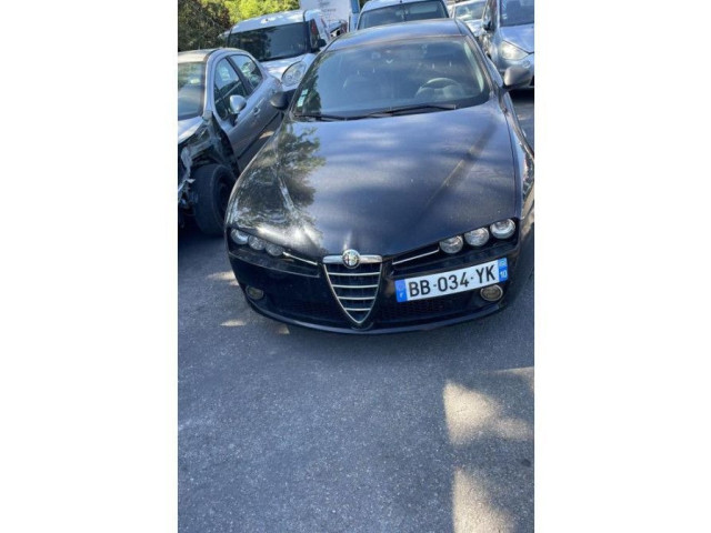 Зеркало (механическое)       Alfa Romeo 159   -  года   