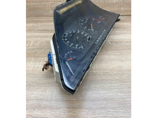 Přístrojová deska  Peugeot 605 2000 9602580380, WithPlug  