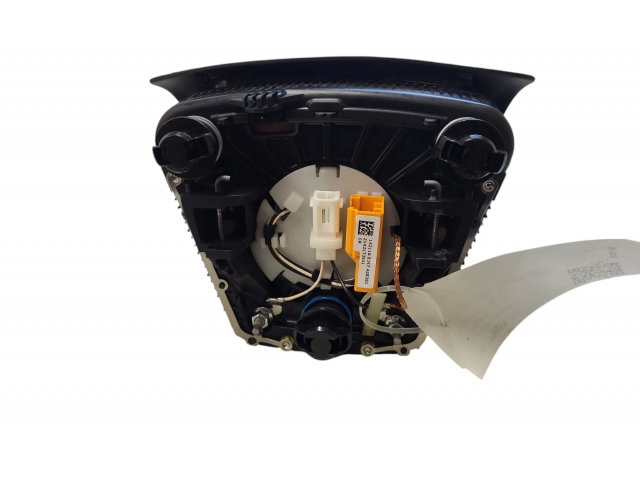 Подушка безопасности водителя P31291369, 34116424A   Volvo V40