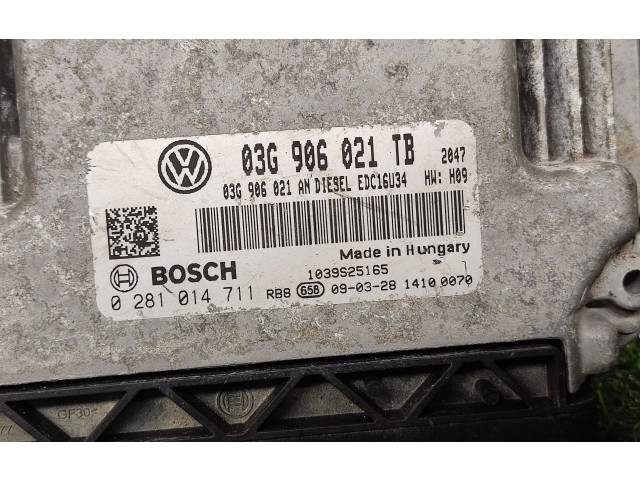Řídící jednotka 03G906021TB, 03G906021AN   Skoda Octavia Mk2 (1Z) 2009