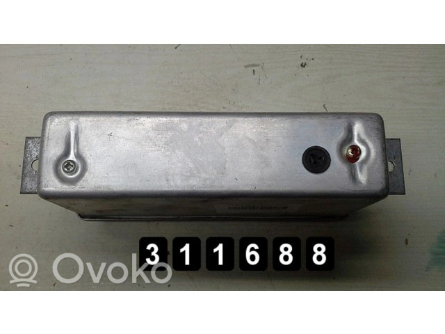 Řídící jednotka 0265100045   BMW 5 E34 1989