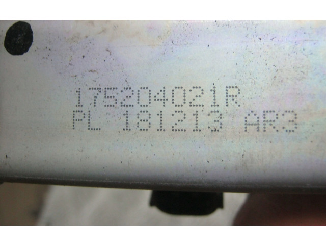 Vstřikovací lišta 175204021R   Nissan Micra K14     