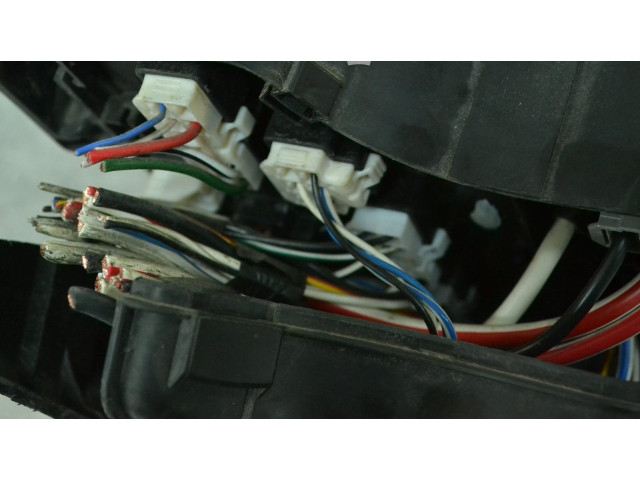 Блок предохранителей 82670-05020   Toyota Carina T190    