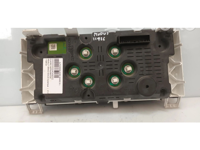 Přístrojová deska  Renault Grand Modus 2008 8200668077  