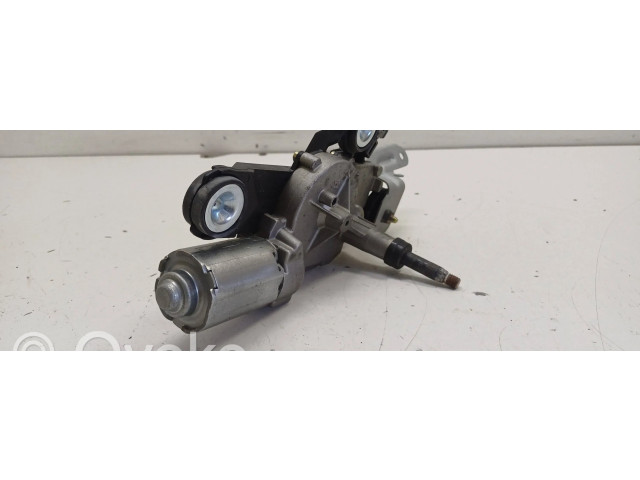 Моторчик заднего дворника BP4K67450, F00S2B2160    Mazda 3 I