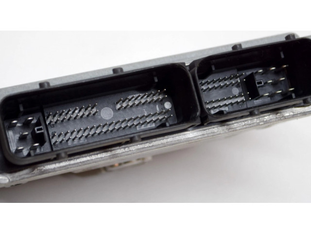 Блок управления двигателя 8489402, 5WA11037   BMW i3