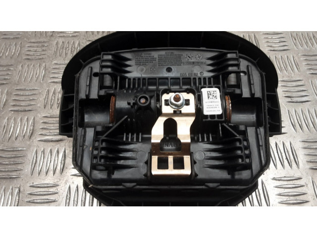 Подушка безопасности водителя 8200485099   Renault Scenic II -  Grand scenic II