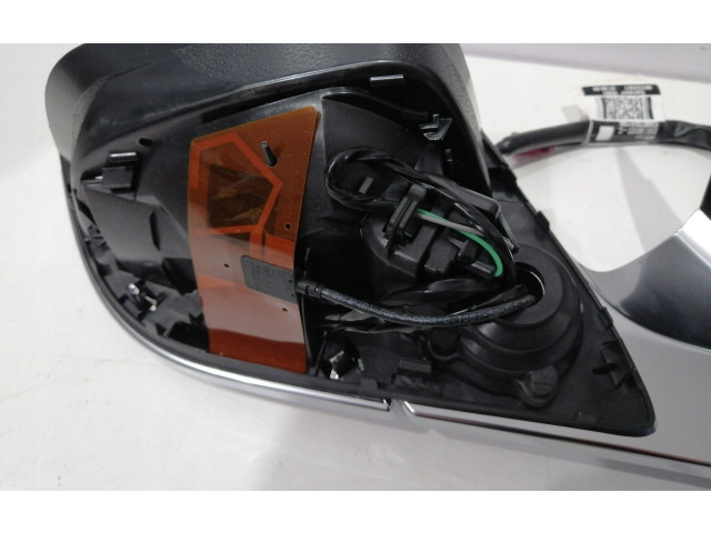 Zpětné zrcátko  Tesla Model 3 2011    