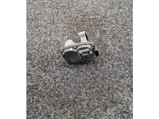 Клапан EGR 8576810   BMW 5 G30 G31