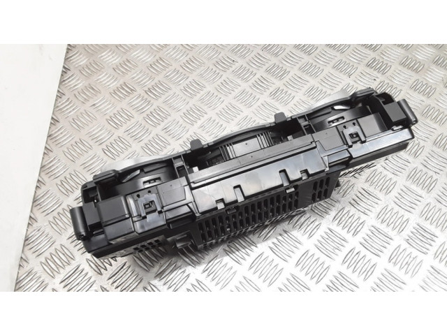 Панель приборов A2129000425, A2C87304800   Mercedes-Benz E W212       