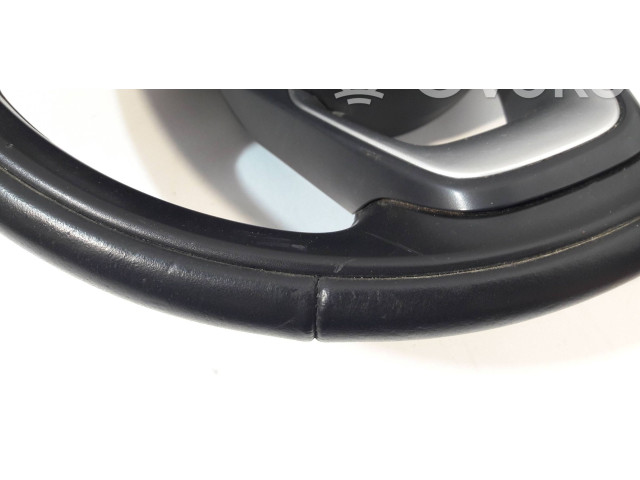 Volant Toyota Yaris XP210 2021   