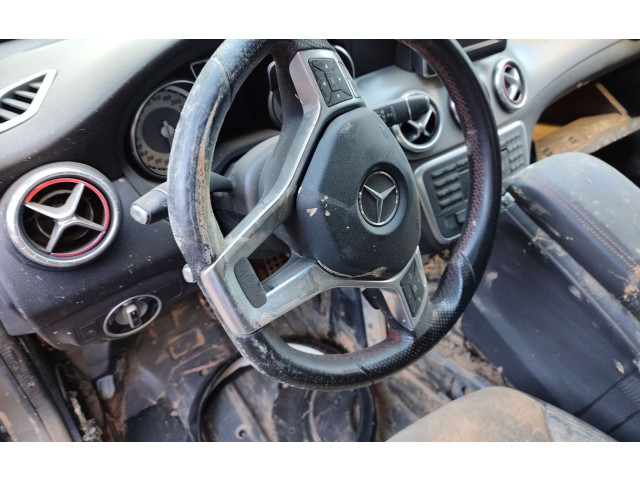 Volant Mercedes-Benz CLA C117 X117 W117 2013 A17246016039E38, 00131417642  