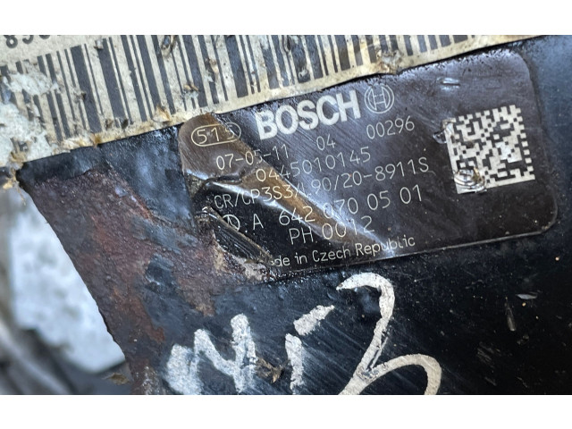 Vstřikovací čerpadlo A6420700501, 0445010145   Mercedes-Benz E W211     