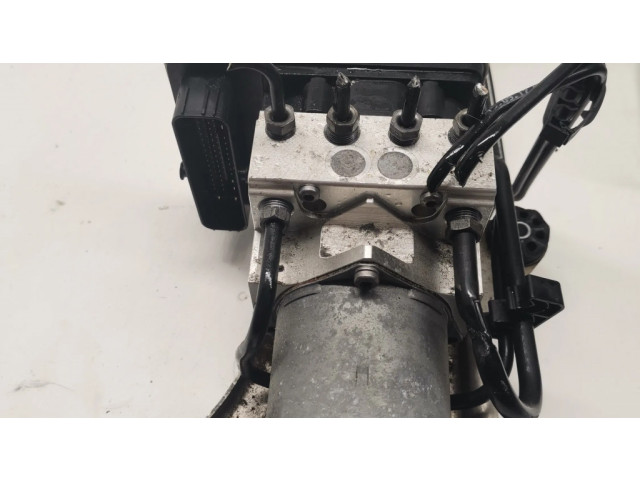 Jednotka ABS 6889214   BMW 7 G11 G12 2018