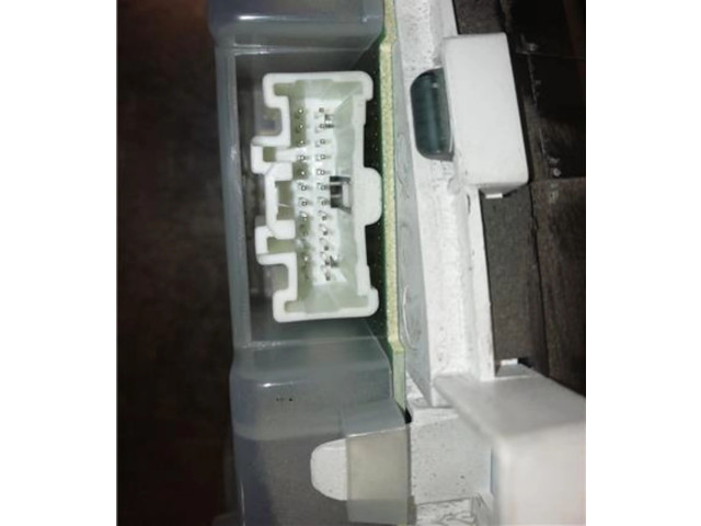 Панель приборов C23555430, C23555430   Mazda 5       