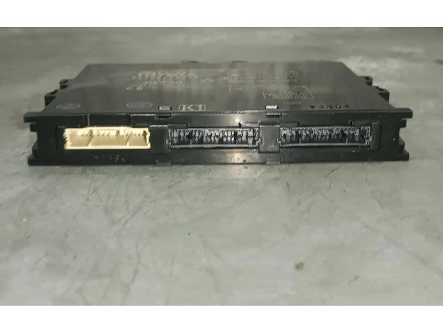 Блок управления двигателя 8999060430   Toyota Land Cruiser (J120)