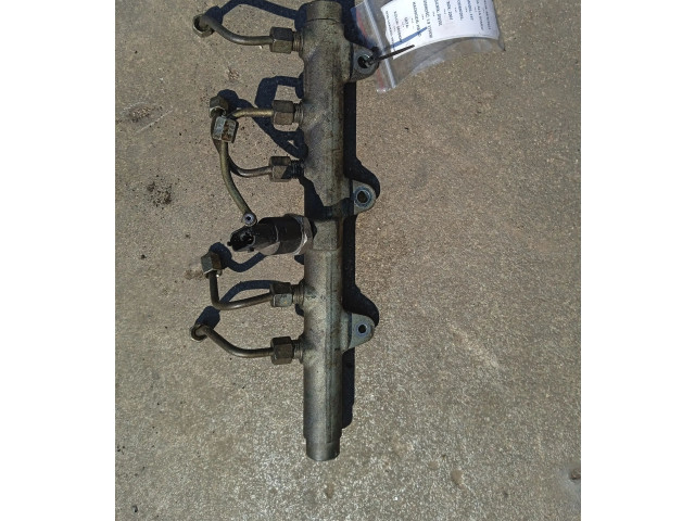 Vstřikovací lišta 0445214016   Alfa Romeo 147     