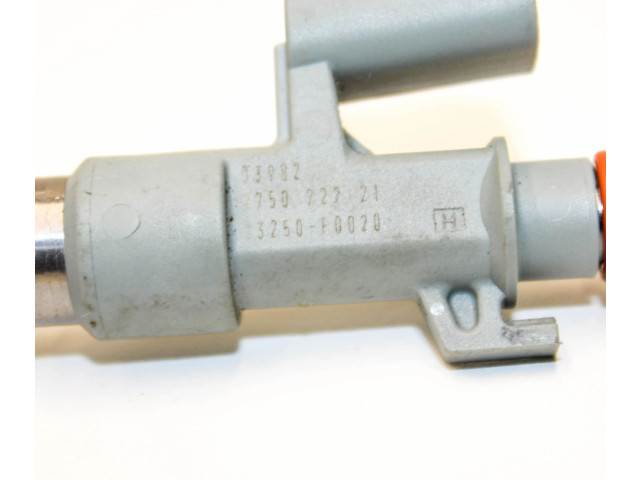Vstřikovač 23250F0020   Toyota Camry     