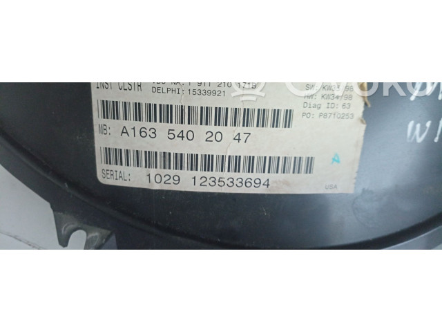 Přístrojová deska  Mercedes-Benz ML W163 2005 A1635402047  