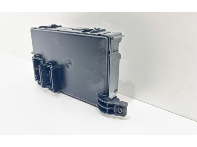 Блок предохранителей 00517986150, 00517986150   Fiat Grande Punto    