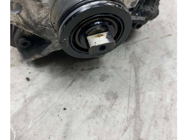 Vstřikovací čerpadlo 8692521, 0445010111   Volvo XC70    D 5244 T 