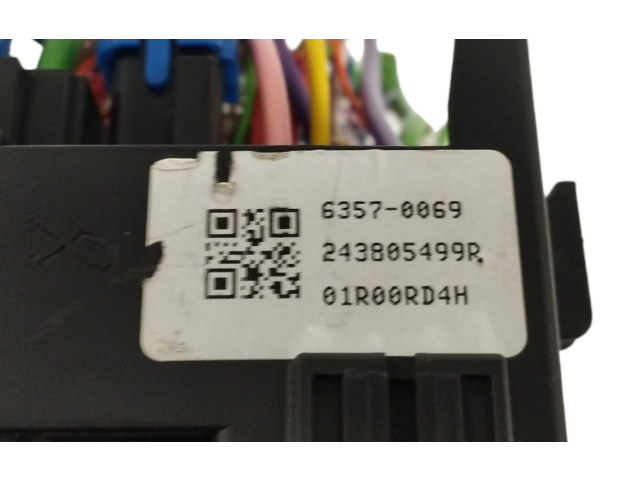 Pojistková skříňka Řídící jednotka BSM 63570069   Nissan Juke II F16 2022