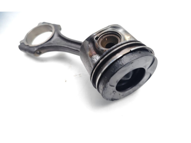 Píst OM640.940, 640.940   Mercedes-Benz A W169    OM640.940 