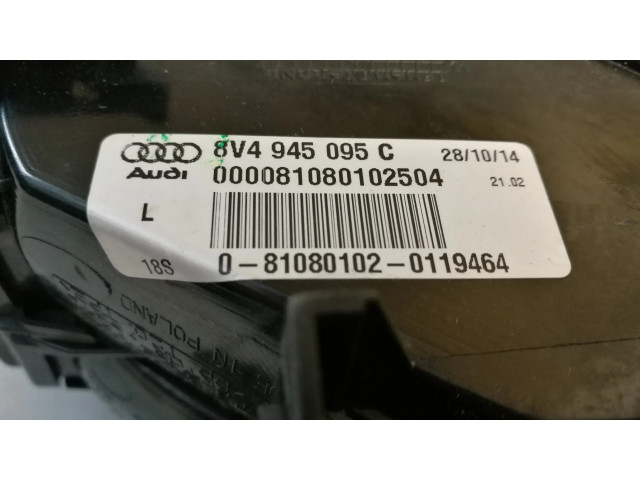 Задний фонарь левый 8V4945095C    Audi A3 S3 8V   2013-2019 года