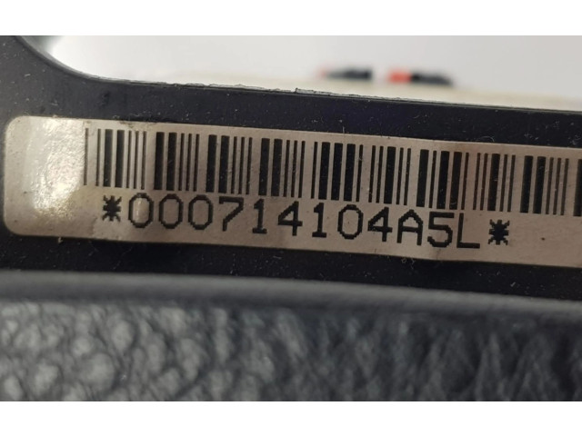 Подушка безопасности водителя 4513042140C0   Toyota RAV 4 (XA20)