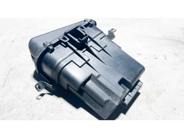   Pojistková skříňka 12907555189, 586509   BMW 5 GT F07 2012