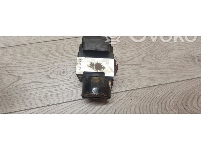 Jednotka ABS 589202f000, 956002f000   KIA Cerato 2006