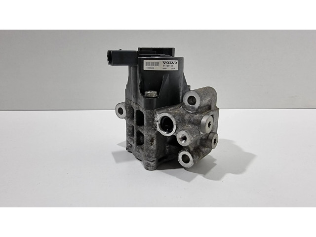 Čerpadlo oleje 31325625   Volvo V60 2.4  D5244T15