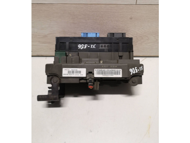   Pojistková skříňka BJ2R732620, B010107400   BMW X5 E70 2008