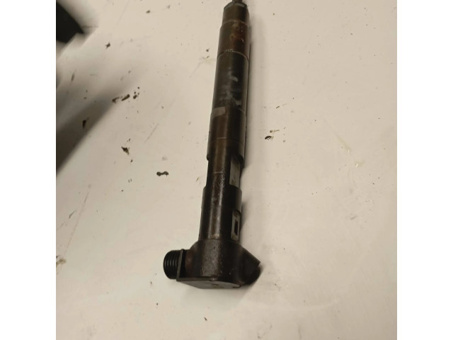 Vstřikovač A6510704987, 28342997   Mercedes-Benz C W204  pro naftový motor 2.1 A651 