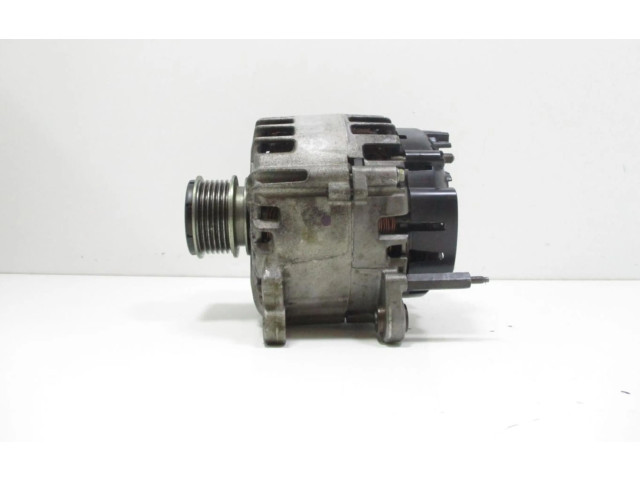 Генератор 03L903023F   Audi A3 S3 A3 Sportback 8P      