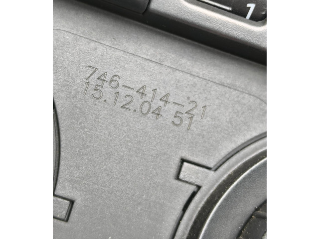 Блок управления климат-контролем 74641421, 15120451   Volkswagen Golf Plus
