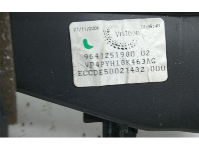 Вентилятор печки    964125198002, 0070011   Citroen C6
