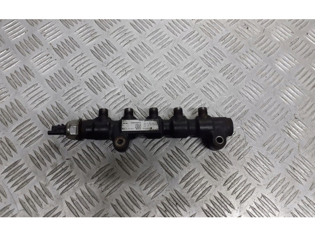 Vstřikovací lišta 9654592680   Mazda 3 I     