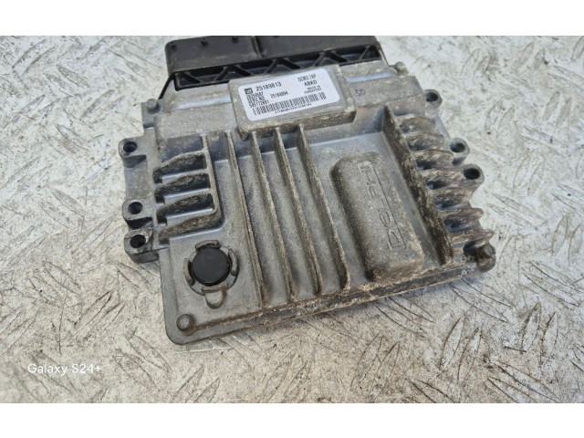 Řídící jednotka 25189813, 25184894   Opel Antara 2012