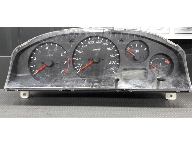 Přístrojová deska  Nissan Micra 2000 BM464  