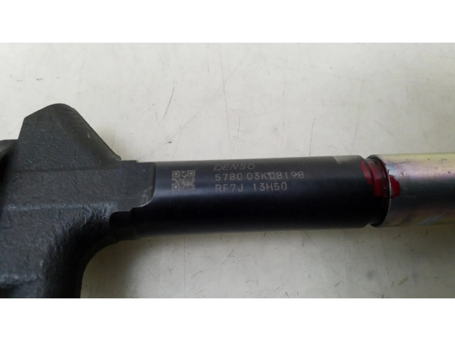 Vstřikovač RF7J13H50   Mazda 6  pro naftový motor 2.0 RF5C 