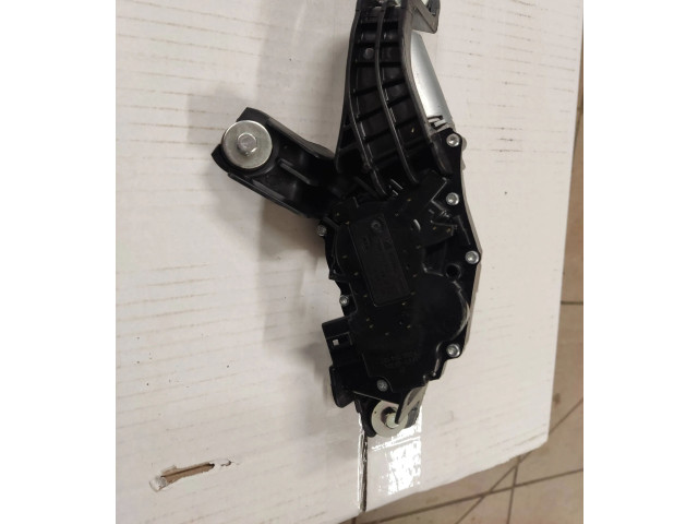 Моторчик заднего дворника 98700C5000, F0052B2247    KIA Sorento
