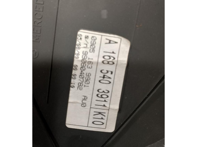 Přístrojová deska  Mercedes-Benz A W168  A1685403911  
