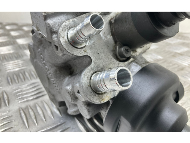 Vstřikovací čerpadlo 059130755AH   Audi A5 8T 8F    CCWA 