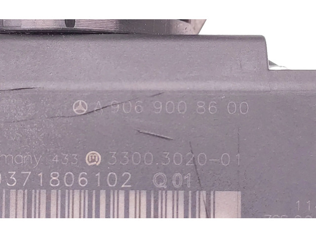 Блок комфорта A9069008600, 3300302001   Mercedes-Benz Sprinter W906   