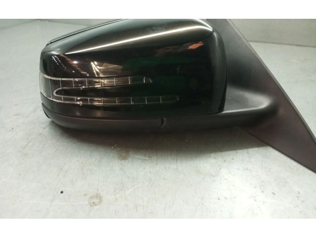 Zpětné zrcátko  Mercedes-Benz CLA C117 X117 W117 2014    