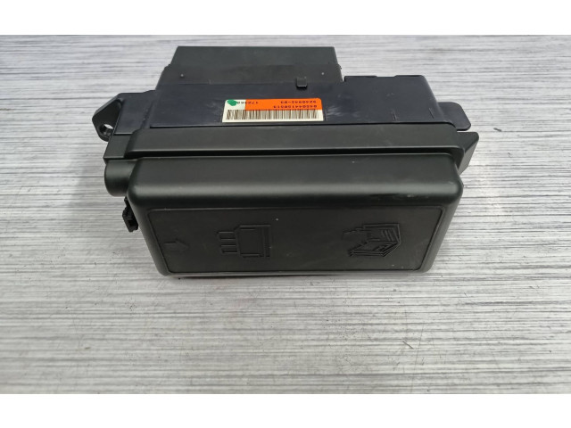   Pojistková skříňka 9240945, 61149240945   Mini Cooper Countryman R60 2014