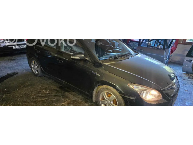 Zámek zadních dveří 812302L200   Hyundai i30 2011