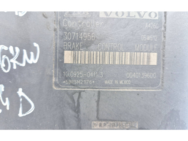 Jednotka ABS 30714956, 30714952   Volvo V70 2006