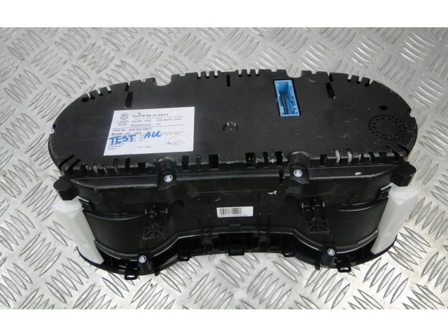 Přístrojová deska  Audi RS Q3 2023 8U0920940F, 8U0920940F  
